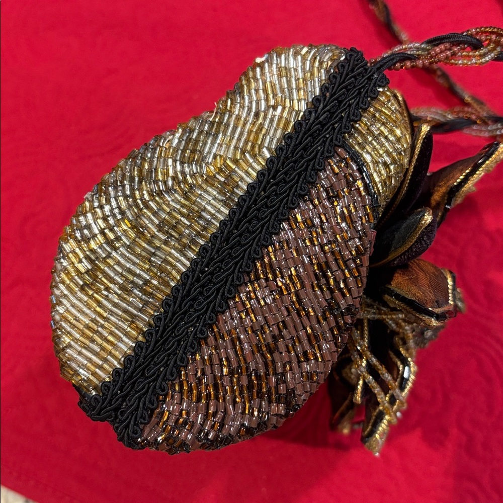 MARY FRANCES Bag Clutch Beaded rare Purse shoulder handbag Gold Flowers jeweled - Picture 8 of 17